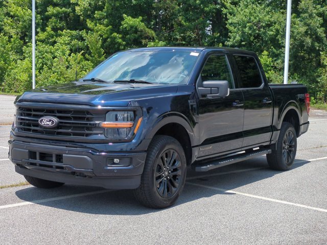 Certified 2025 Ford F150 XLT w/ Equipment Group 303A High AWD/4WD image 8