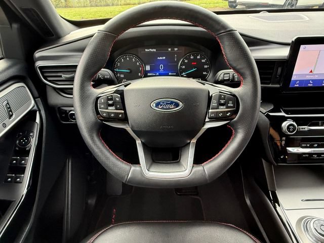 Certified 2024 Ford Explorer ST-Line w/ Class IV Trailer Tow Package AWD/4WD image 28