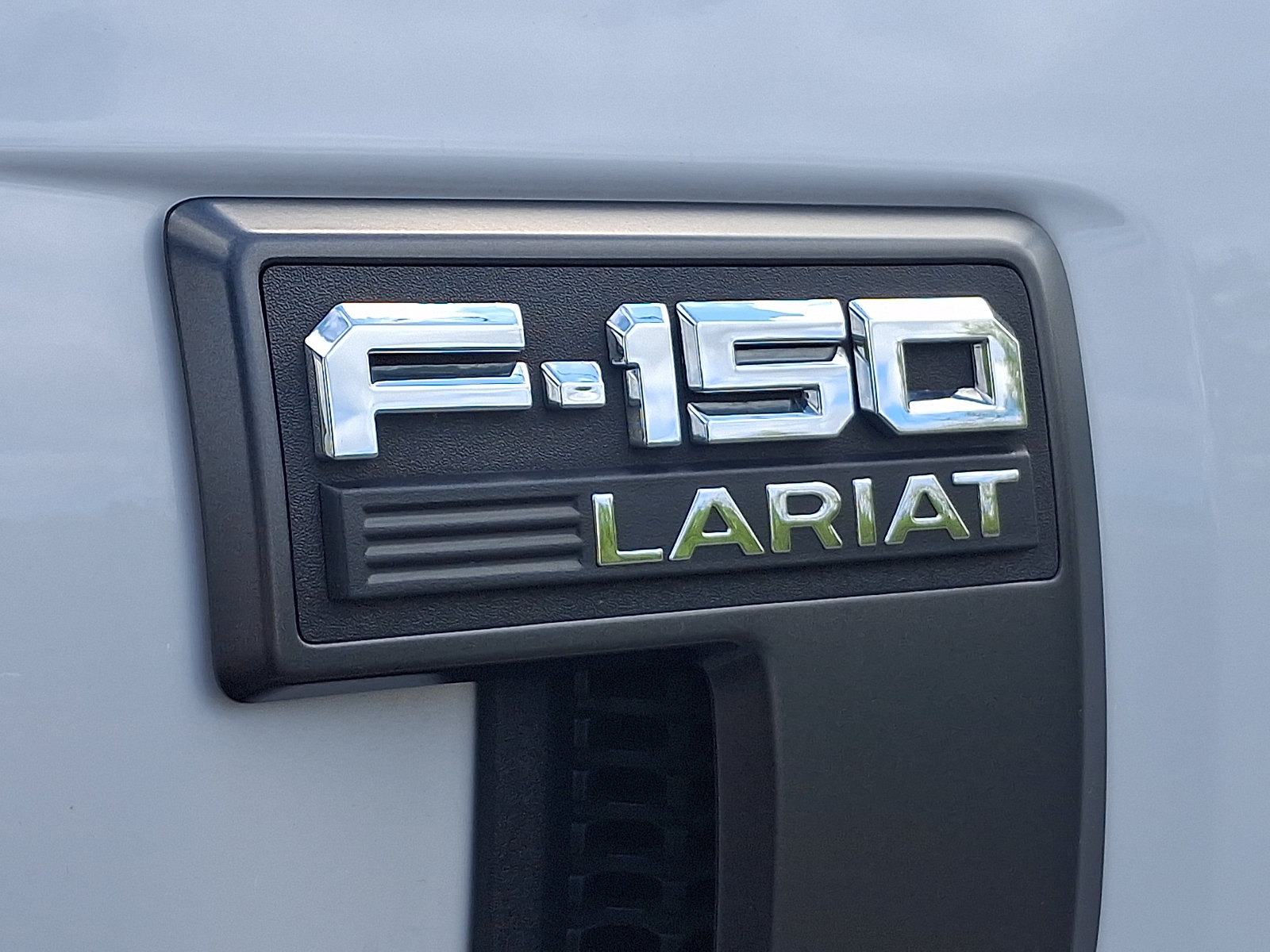 Certified 2023 Ford F150 Lariat w/ Equipment Group 502A High AWD/4WD image 10