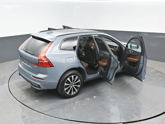 Used 2023 Volvo XC60 B5 Plus w/ Climate Package AWD/4WD image 27