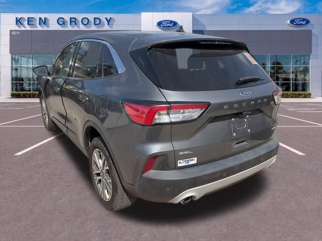 Certified 2022 Ford Escape SEL AWD/4WD image 4