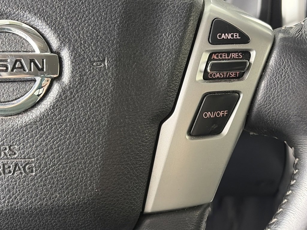 Used 2017 Nissan Titan PRO-4X image 18