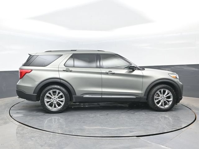 Certified 2020 Ford Explorer Limited AWD/4WD image 3