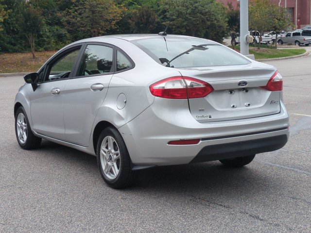 Certified 2018 Ford Fiesta SE FWD image 6