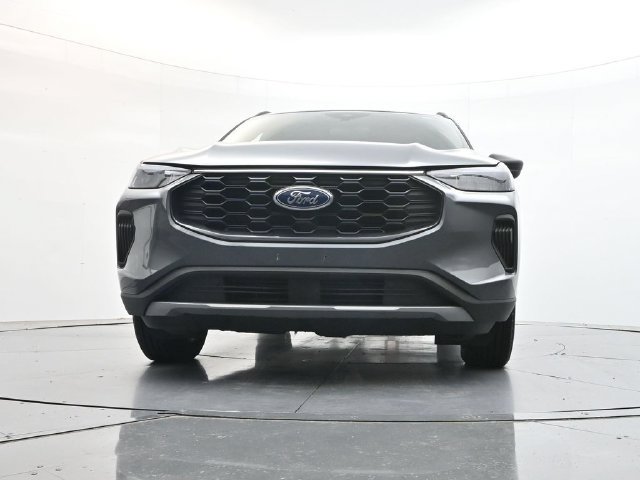 Certified 2025 Ford Escape ST-Line FWD image 47