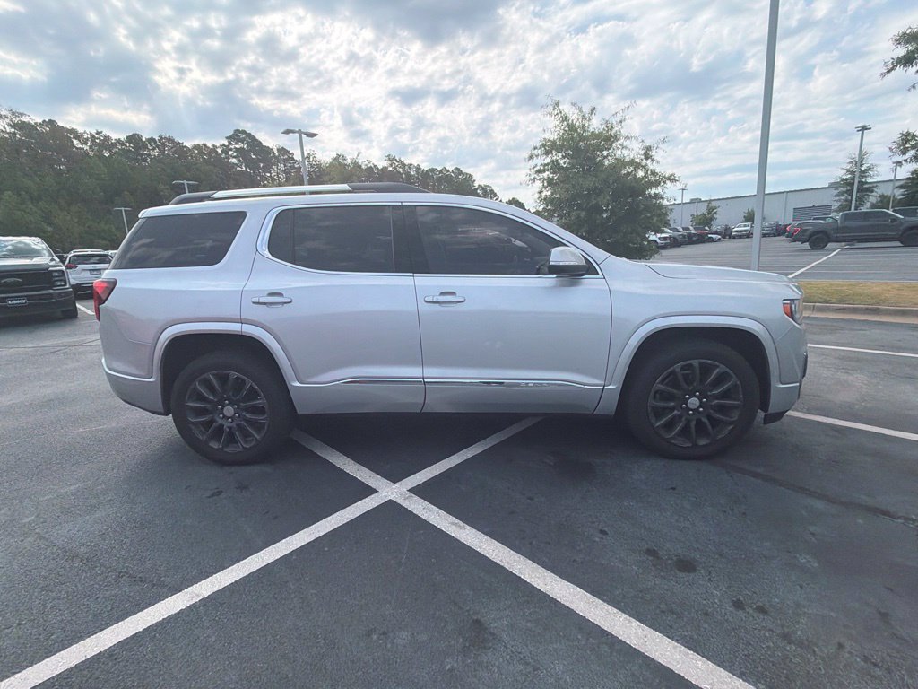Used 2020 GMC Acadia Denali AWD/4WD image 6