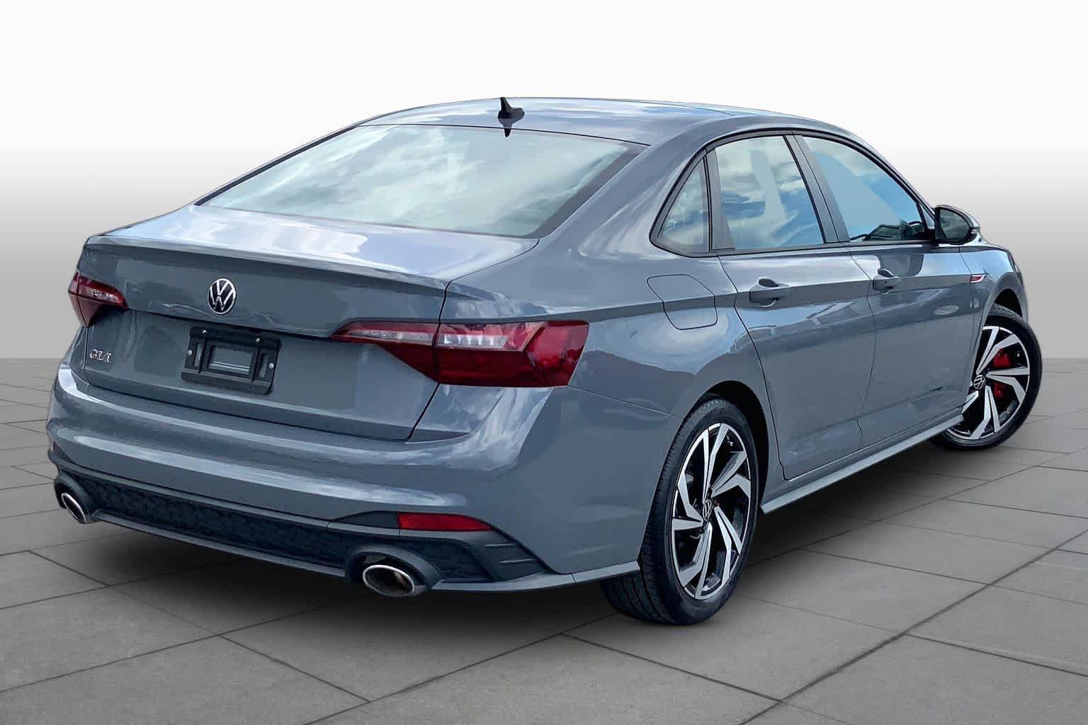 Used 2024 Volkswagen Jetta GLI Autobahn FWD image 12