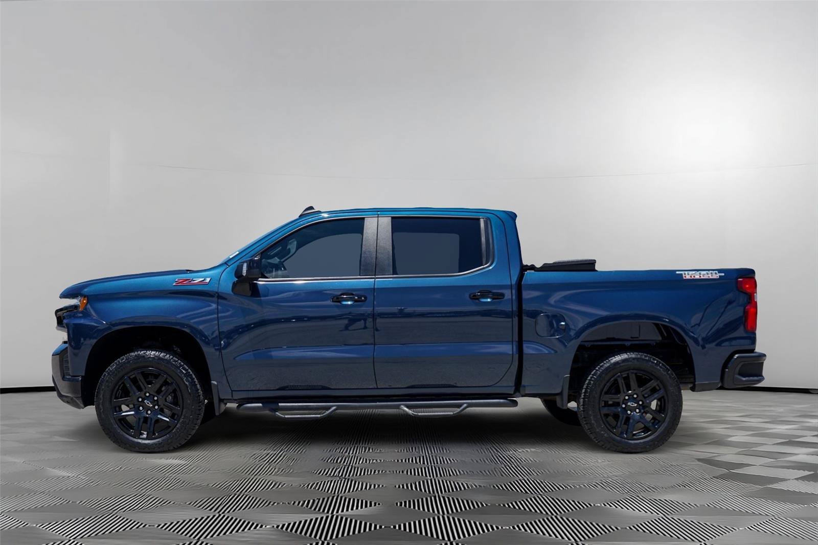 Used 2021 Chevrolet Silverado 1500 LT Trail Boss w/ Convenience Package II AWD/4WD image 7