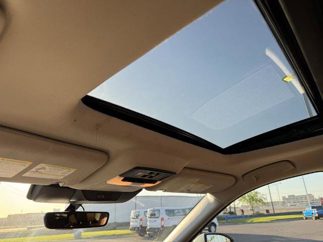 Used 2023 Nissan Pathfinder Platinum image 18