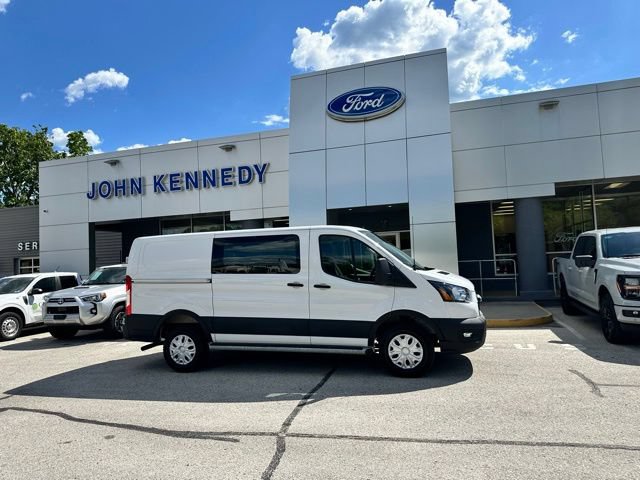 Certified 2025 Ford Transit 250 Low Roof w/ Exterior Upgrade Package RWD image 26