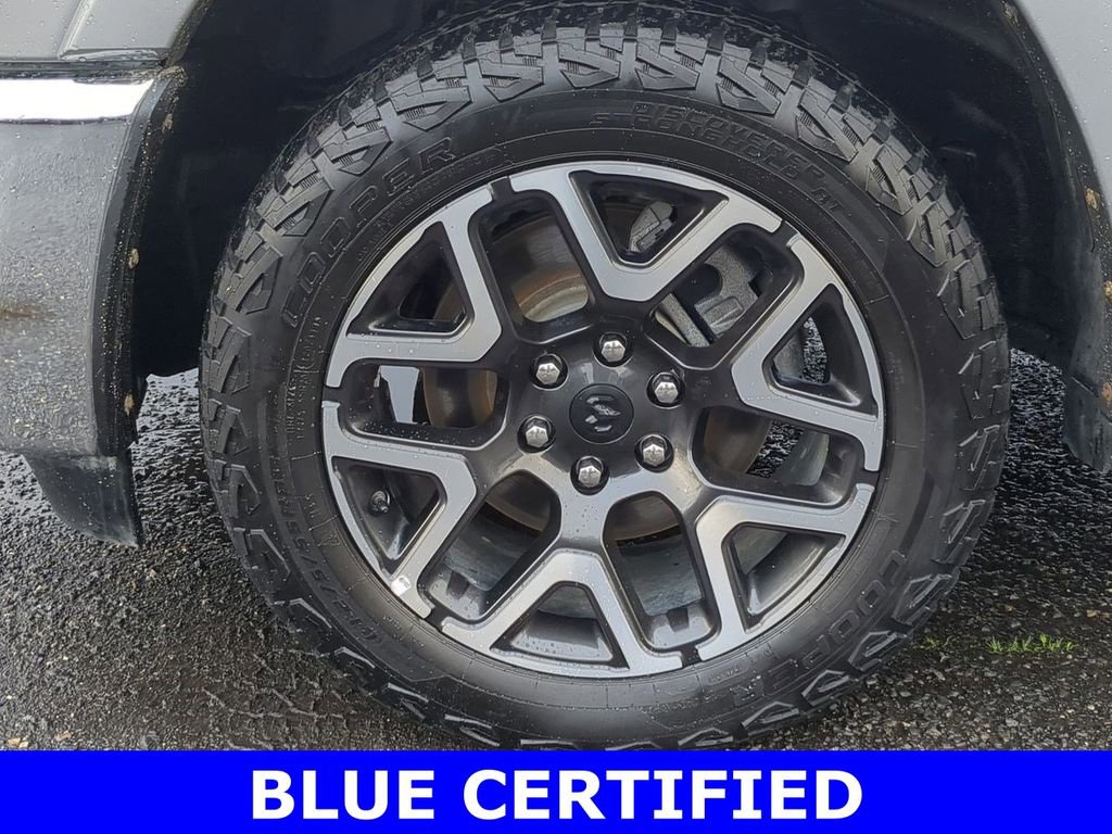Used 2025 RAM 1500 Laramie image 33