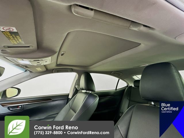 Used 2016 Lexus ES 300h image 23