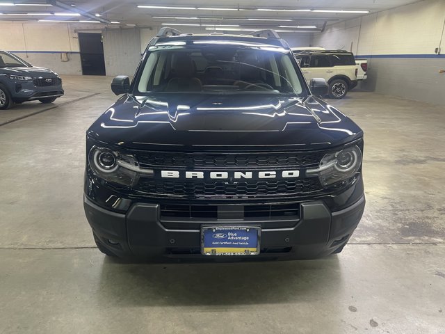 Certified 2025 Ford Bronco Sport Outer Banks w/ Outer Banks Tech Package+ AWD/4WD image 2