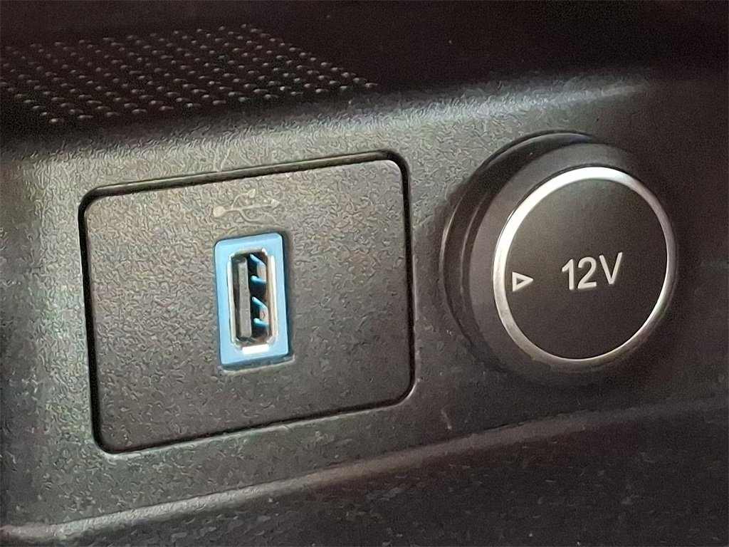 Certified 2020 Ford Escape SEL image 25