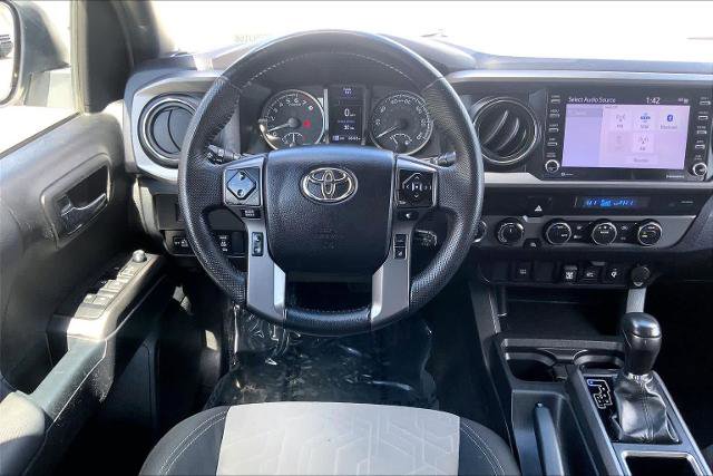 Used 2022 Toyota Tacoma TRD Off-Road AWD/4WD image 6