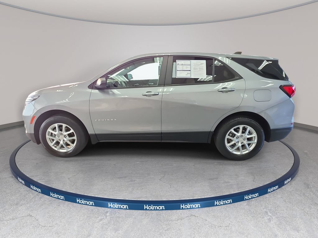 Used 2023 Chevrolet Equinox LS w/ LS Convenience Package AWD/4WD image 8