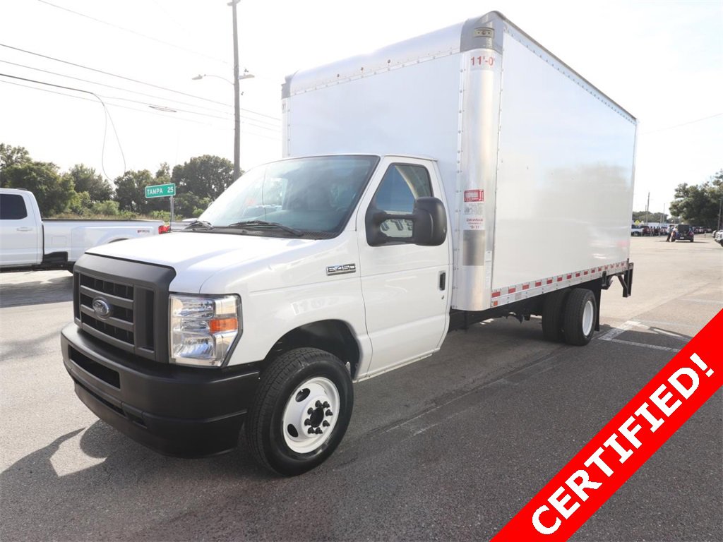 Certified 2022 Ford E-450 and Econoline 450 Super Duty w/ Power Windows & Locks Group image 8