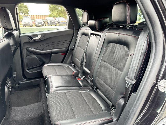 Certified 2025 Ford Escape ST-Line AWD/4WD image 21