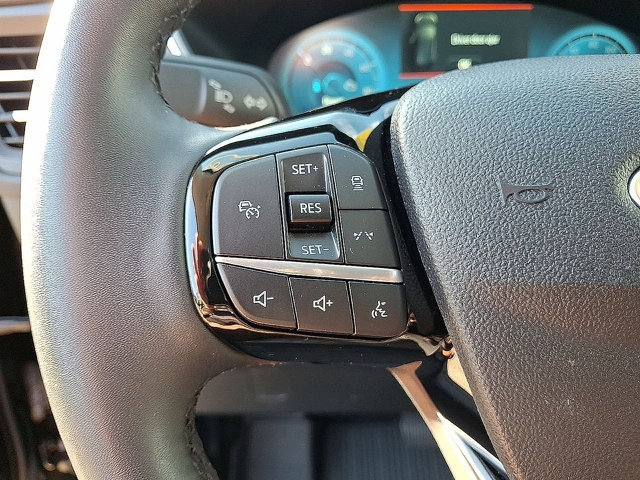 Certified 2023 Ford Escape SE w/ PHEV Premium Package FWD image 17