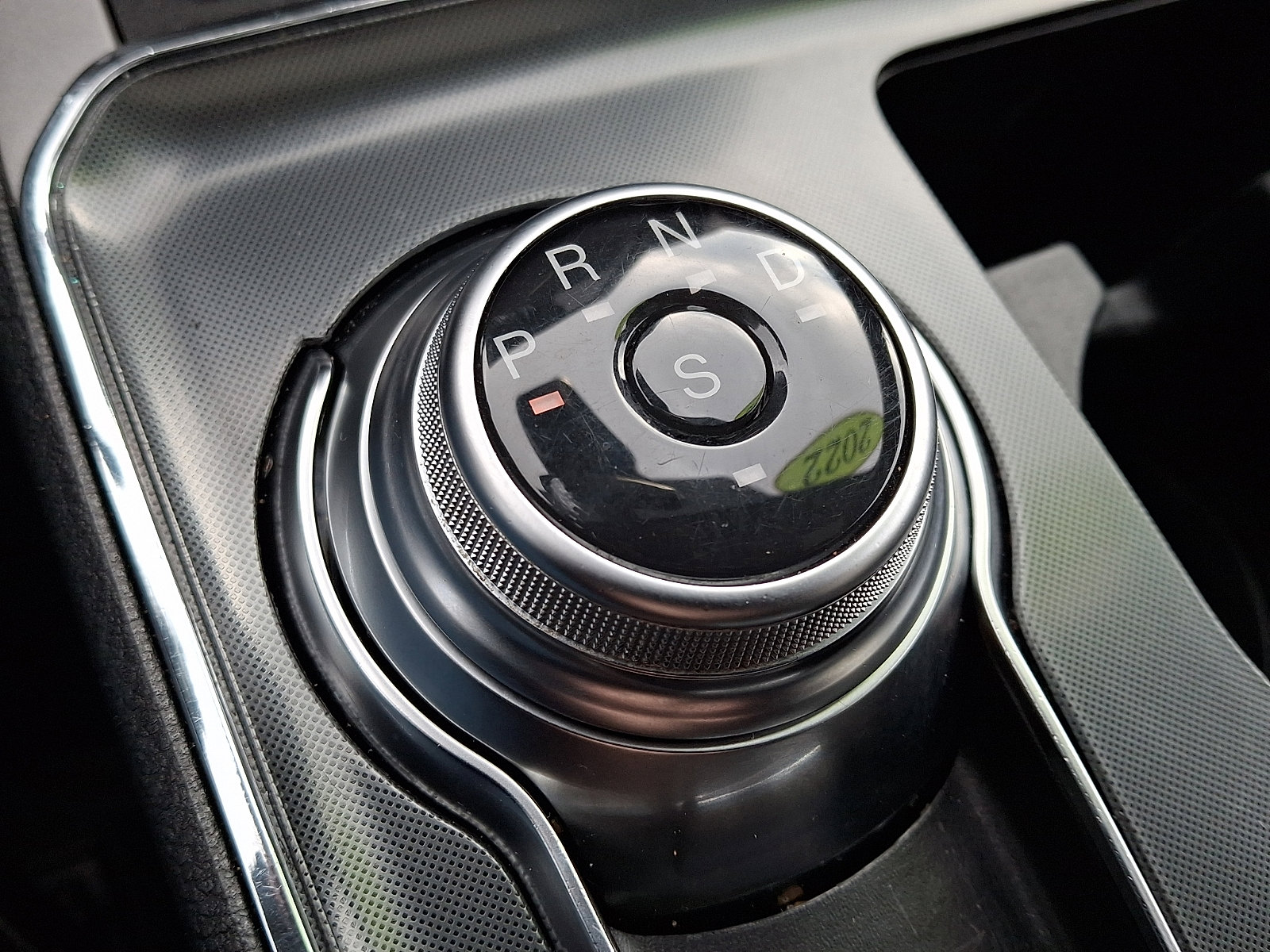 Certified 2022 Ford Edge ST-Line image 15