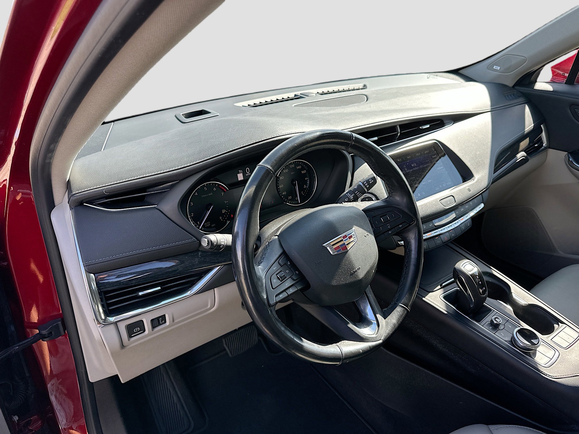 Used 2019 Cadillac XT4 Premium Luxury image 9