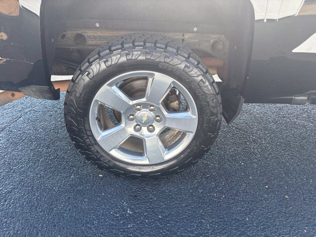 Used 2018 Chevrolet Silverado 1500 LT w/ All Star Edition AWD/4WD image 9
