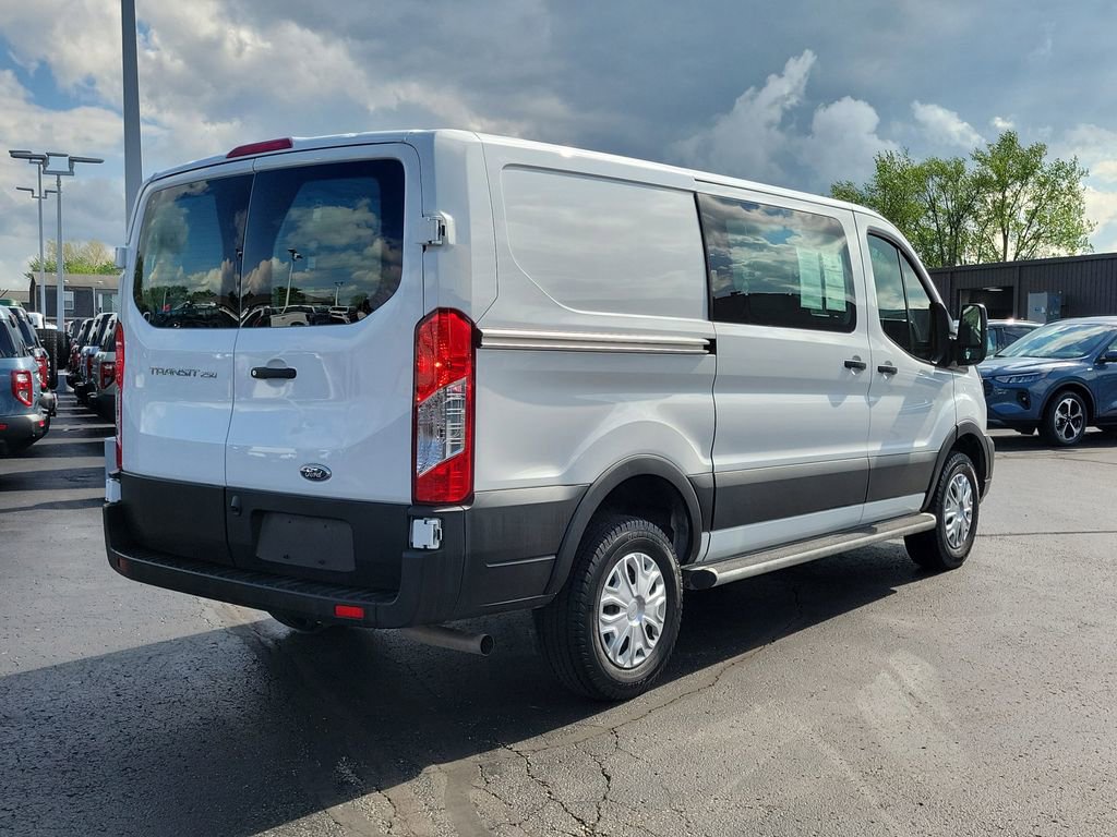 Certified 2025 Ford Transit 250 Low Roof w/ Exterior Upgrade Package RWD image 4