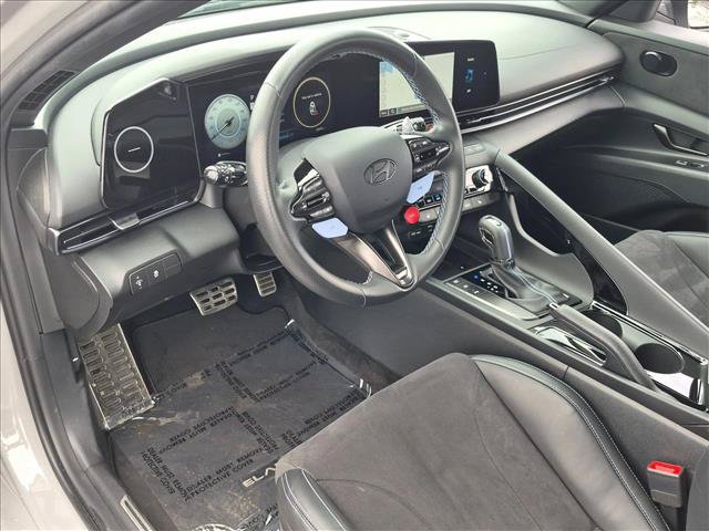 Used 2025 Hyundai Elantra N FWD image 9