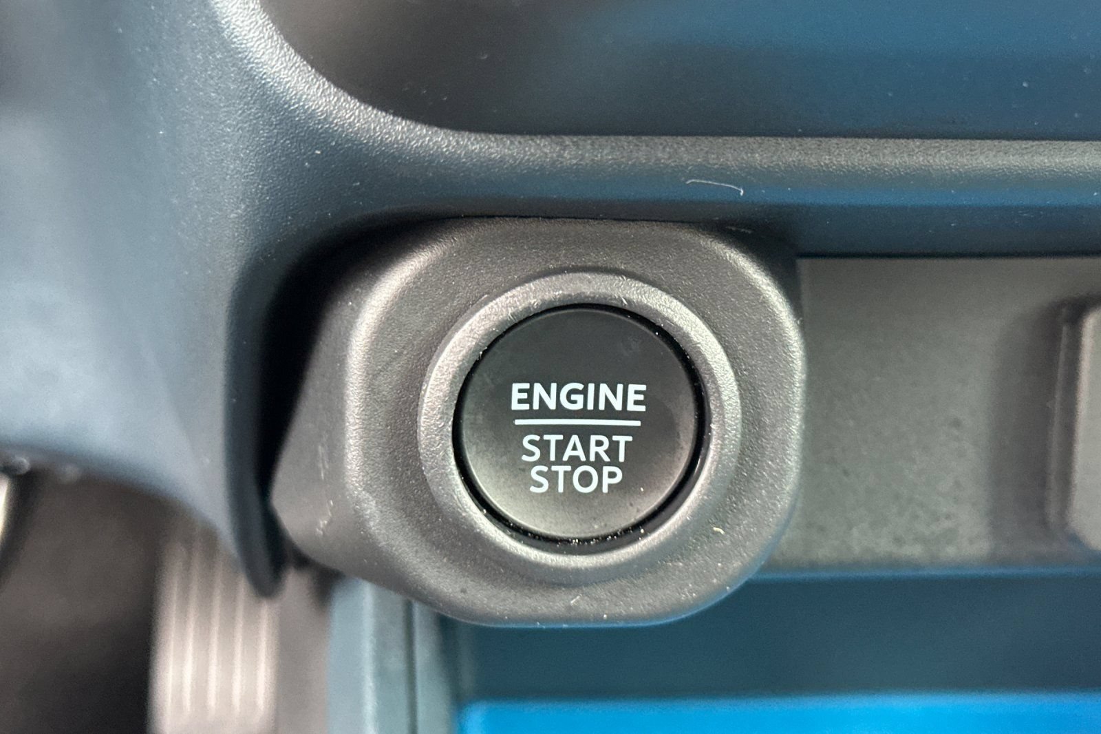 Certified 2025 Ford Maverick XLT FWD image 24