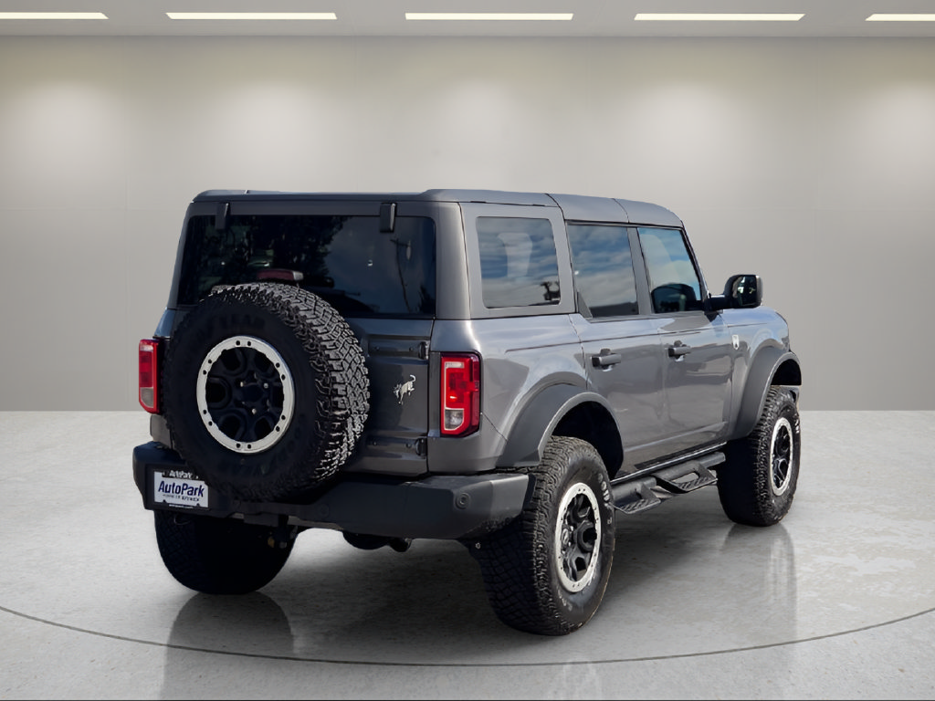 Certified 2024 Ford Bronco Big Bend w/ Sasquatch Package AWD/4WD image 8