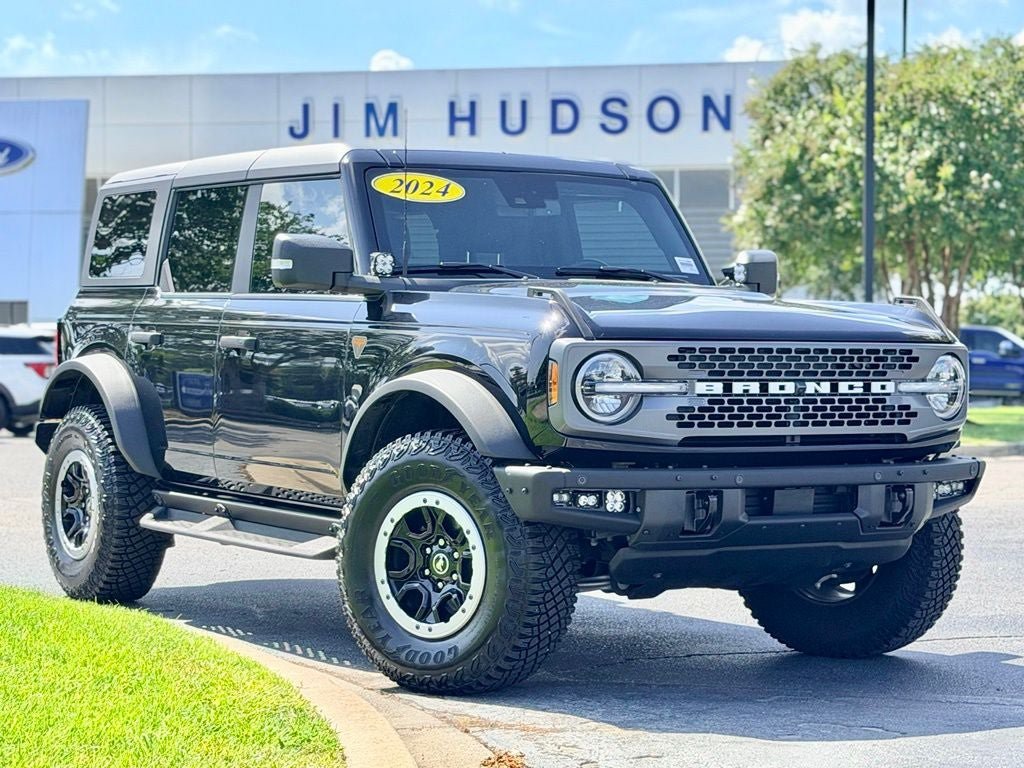 Certified 2024 Ford Bronco Badlands AWD/4WD image 2