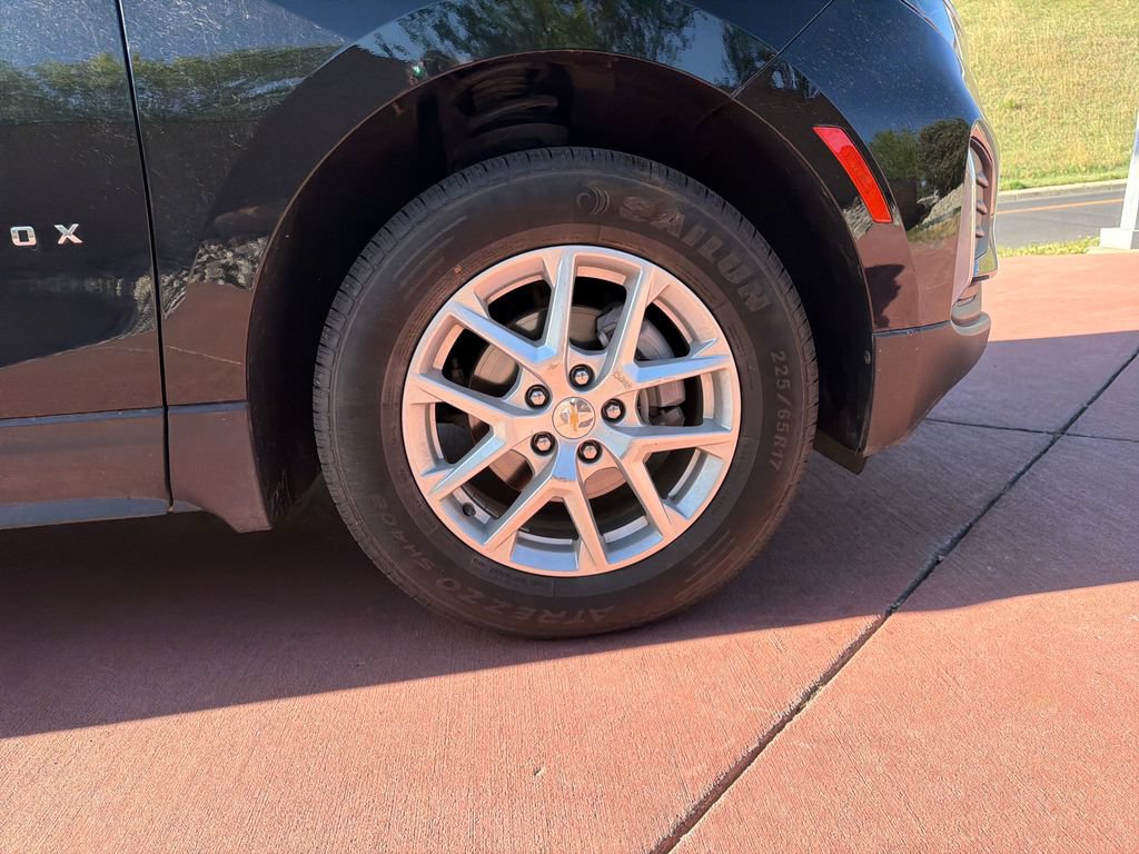Used 2024 Chevrolet Equinox LT AWD/4WD image 35