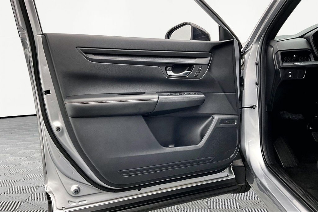 Used 2025 Honda CR-V Sport-L image 22