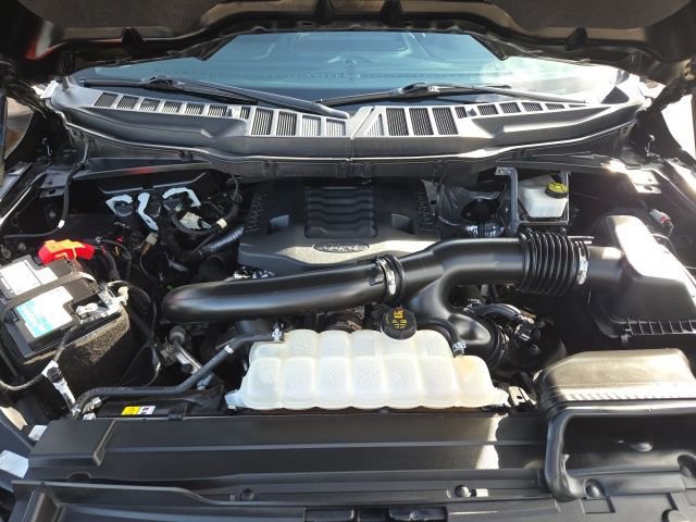 Certified 2022 Ford F150 XLT w/ Equipment Group 302A High image 13