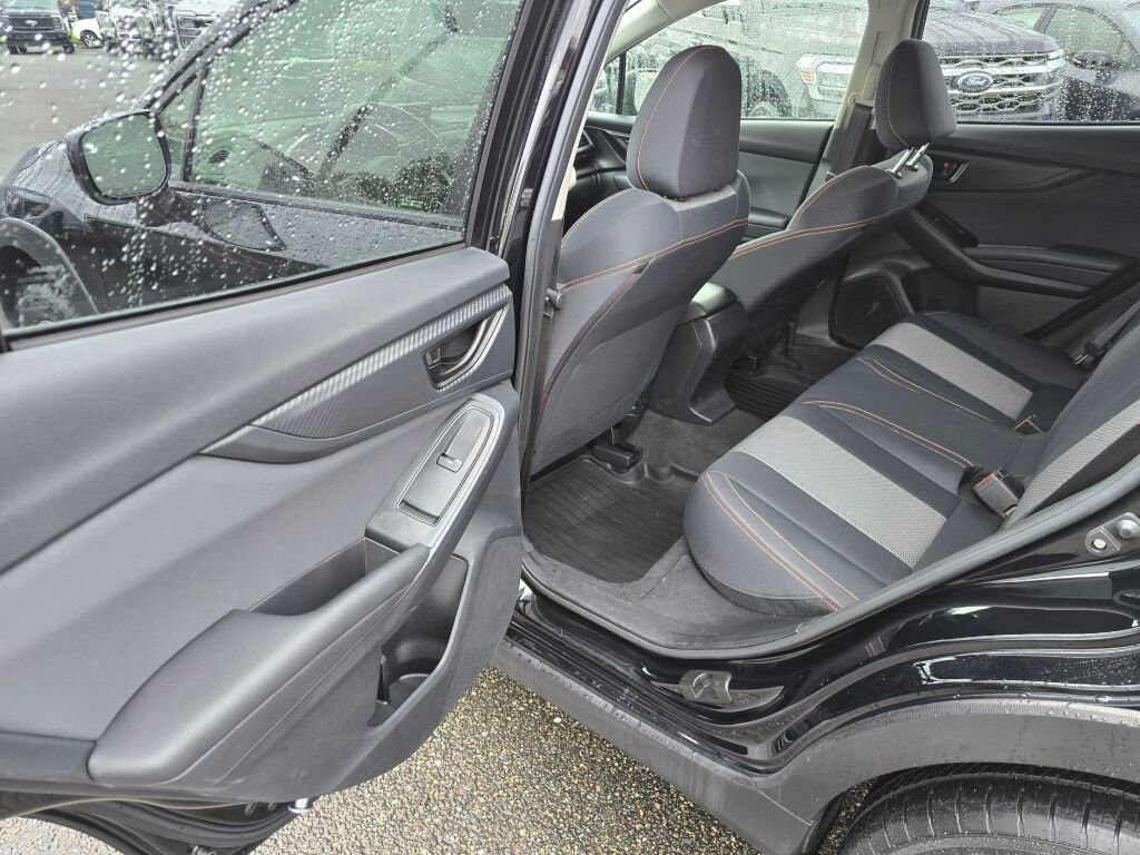 Used 2021 Subaru Crosstrek 2.0i Premium w/ Moonroof Package image 11