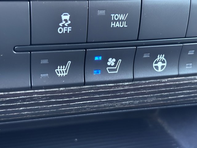 Used 2017 RAM 1500 Limited AWD/4WD image 9