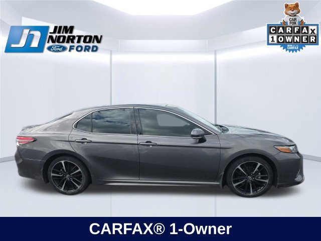 Used 2019 Toyota Camry XSE FWD image 10