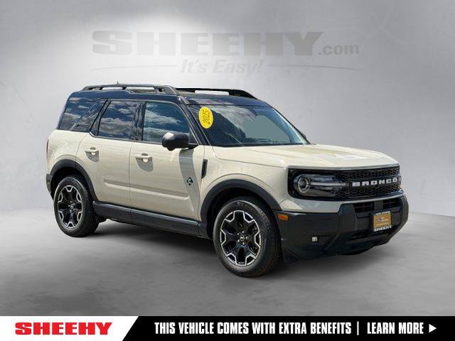 Certified 2025 Ford Bronco Sport Outer Banks w/ Outer Banks Tech Package+ AWD/4WD image 1