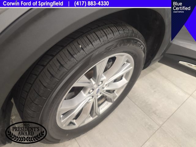 Certified 2022 Ford Explorer XLT w/ Equipment Group 202A AWD/4WD image 40