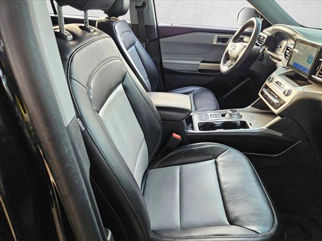Certified 2023 Ford Explorer XLT w/ Equipment Group 202A image 26