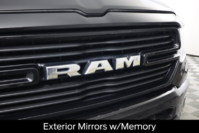 Used 2022 RAM 1500 Laramie w/ Sport Appearance Package AWD/4WD image 15