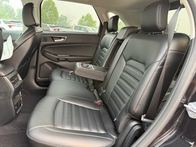 Certified 2023 Ford Edge SEL w/ Convenience Package AWD/4WD image 9
