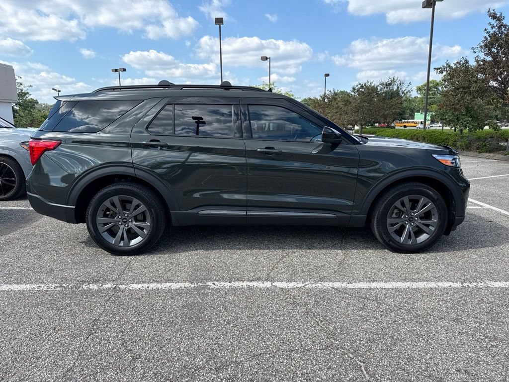 Certified 2023 Ford Explorer XLT w/ Equipment Group 202A AWD/4WD image 9