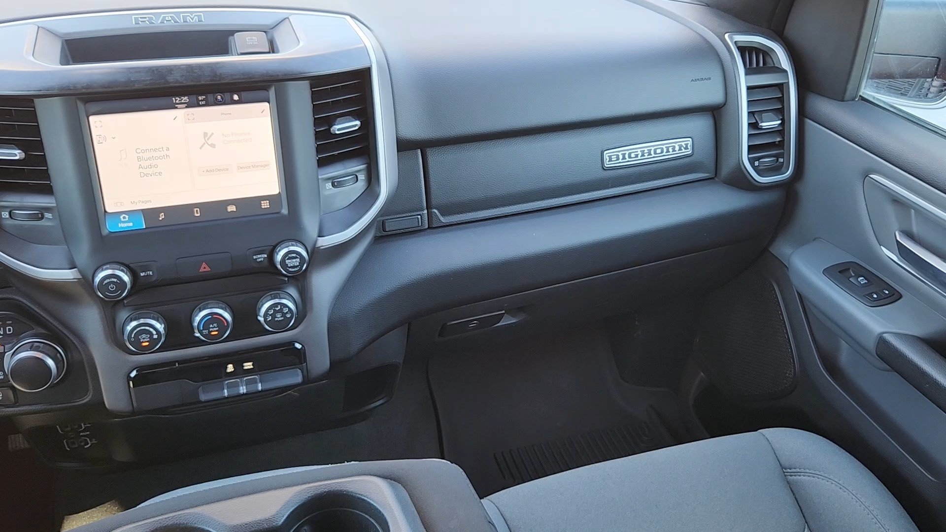 Used 2022 RAM 1500 Big Horn AWD/4WD image 7