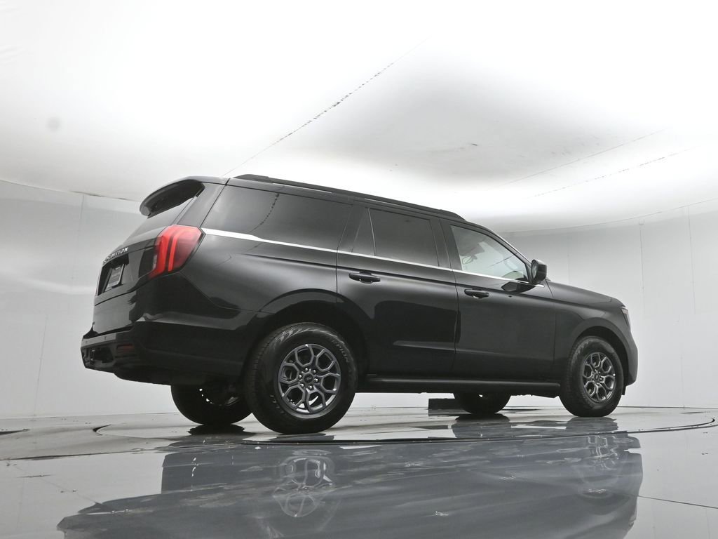 Certified 2025 Ford Expedition Active AWD/4WD image 53
