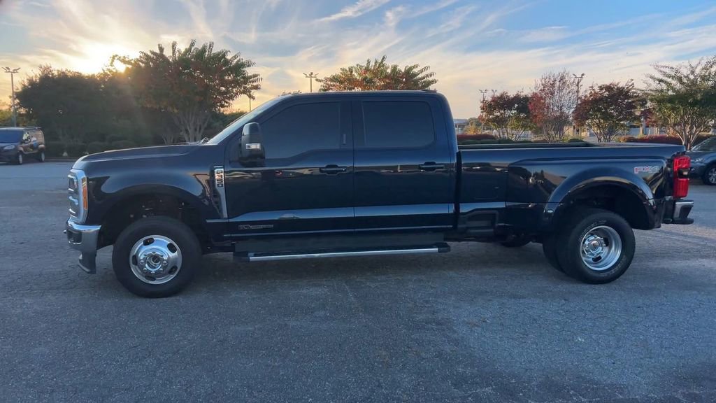 Certified 2023 Ford F350 Lariat image 33