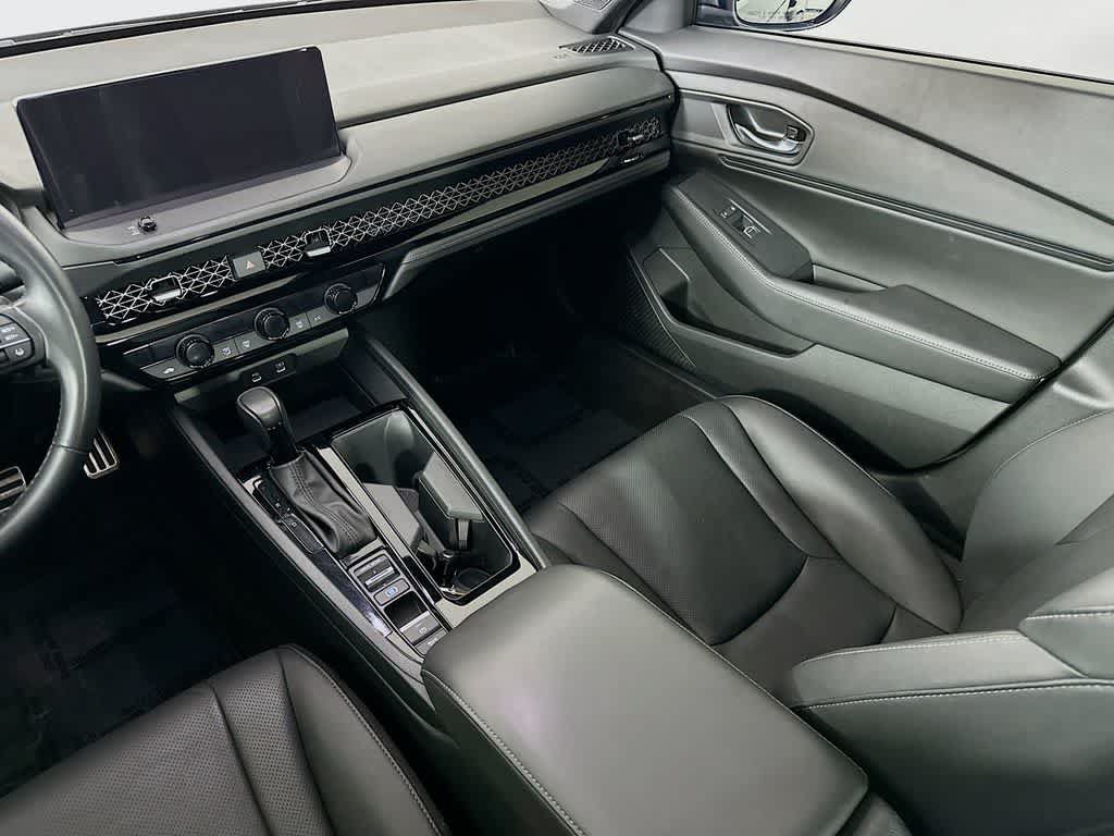 Used 2024 Honda Accord Sport image 11