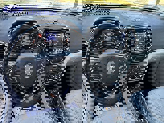 Used 2021 Jeep Cherokee Limited image 7