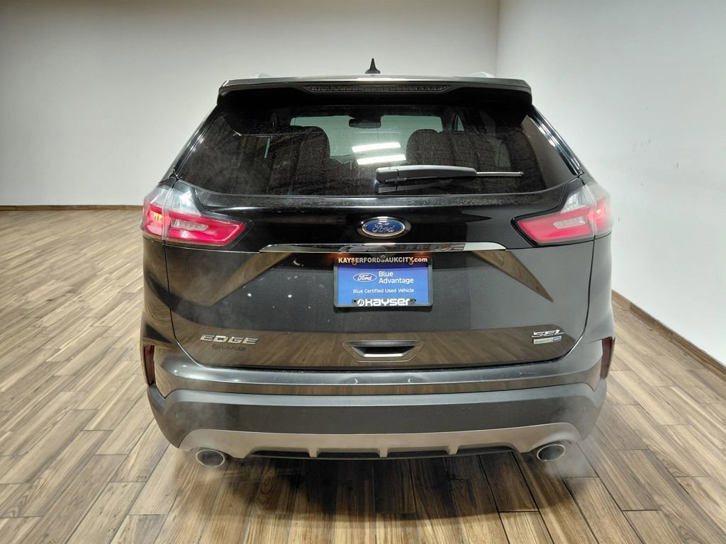Certified 2019 Ford Edge SEL w/ Equipment Group 201A image 4