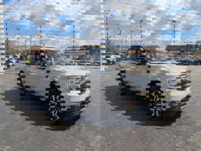 Certified 2024 Ford Maverick Lariat image 8